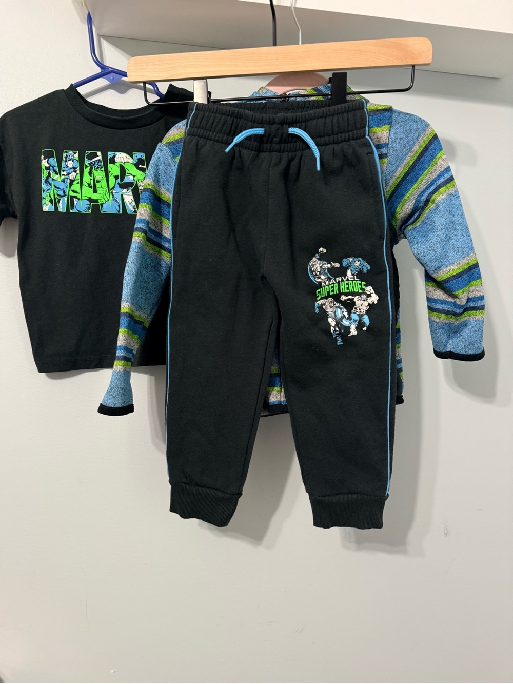 Marvel Superhero Graphic 3pc set